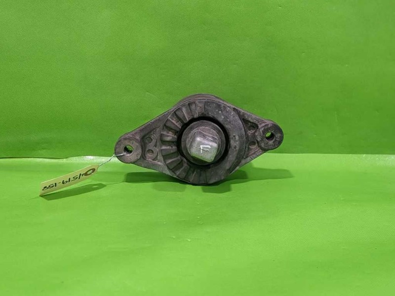 14-17 GHIBLI DRIVER LEFT ENGINE MOUNT OEM 4519-158