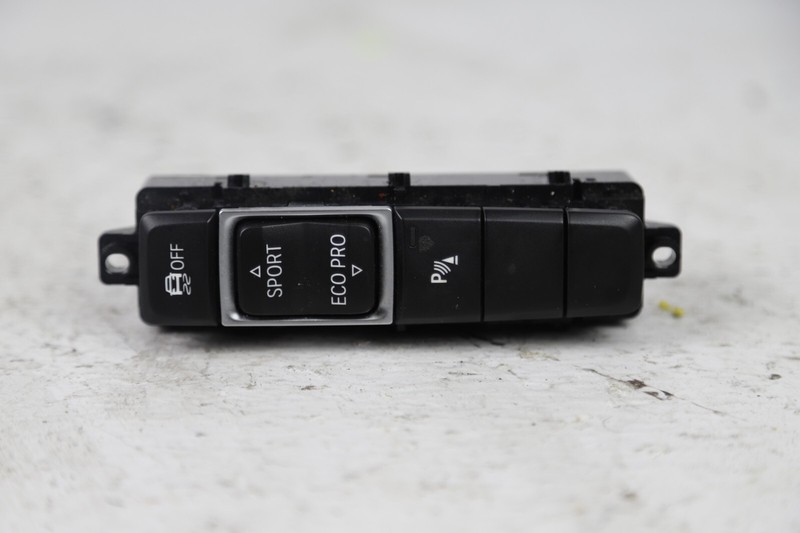 BMW X1 F48 F49 X2 F39 Wireless Control Sport Traction Button 9374833 OEM
