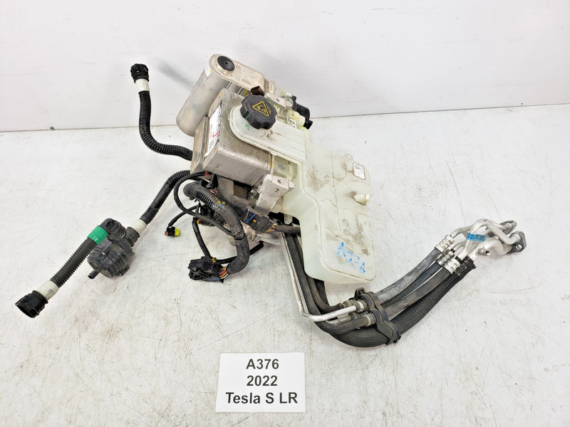 ✅ 2021-2023 OEM Tesla Model S X Long Range Supermanifold Coolant Pump Assembly