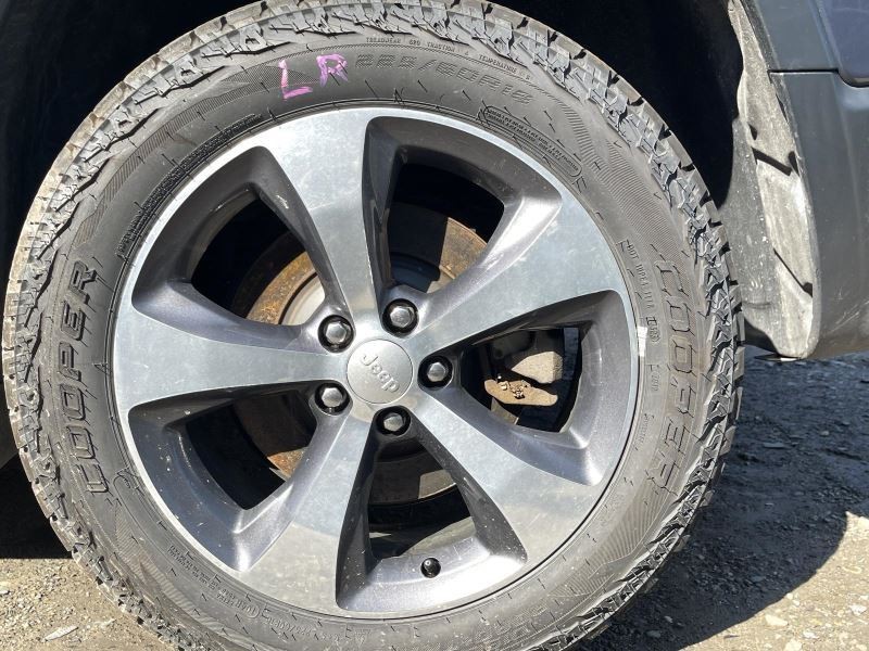 2019 Jeep Cherokee 18X7 5-Spoke Wheel Gray A-Condition