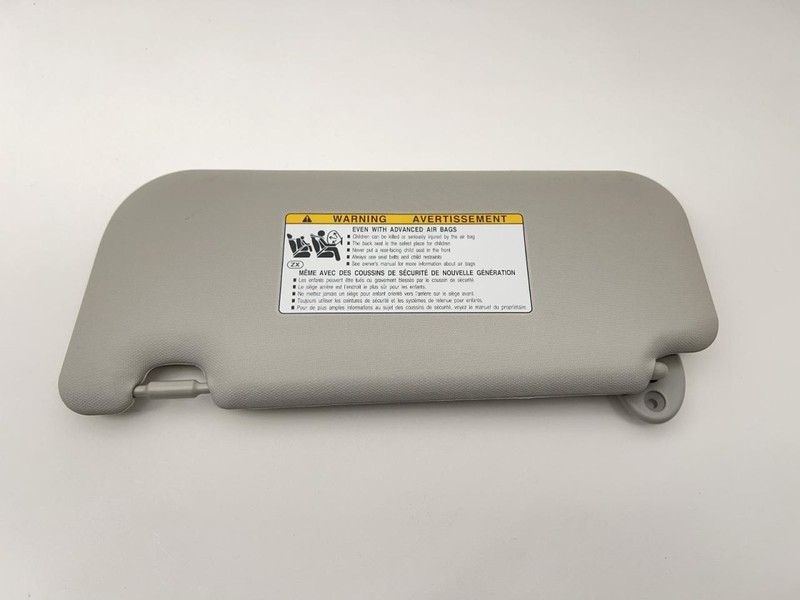 2022-23 TOYOTA COROLLA CROSS RIGHT SUN VISOR GRAY TC:FA10 2.0L AWD 62K -L- 63308