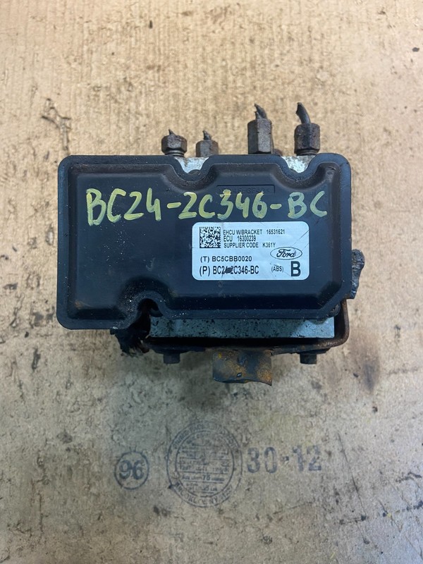 2014 2015 FORD E350 VanABS Anti Lock Brake Pump Module Z8918 DG