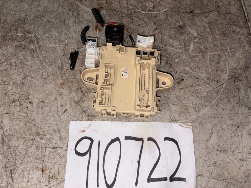 2007-09 Lexus RX350 Junction Control Module PP-T30