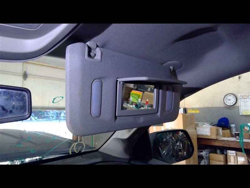 Passenger Right Sun Visor Sliding Fits 15-16 CANYON 1336224