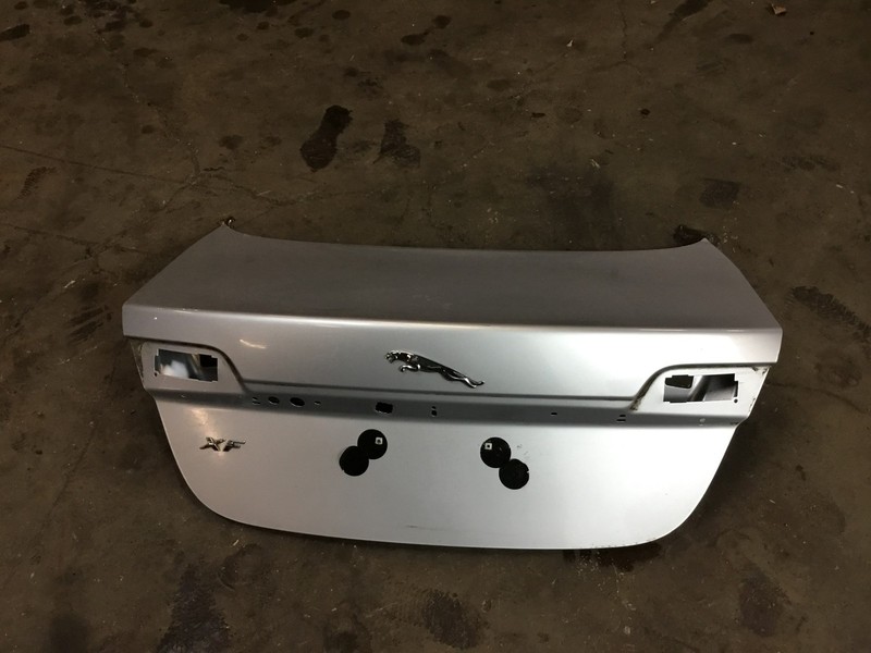 Jaguar XF 2011 Rear Trunk Lid Hatch Tailgate Tail Gate Shell 2009 - 2011 :M
