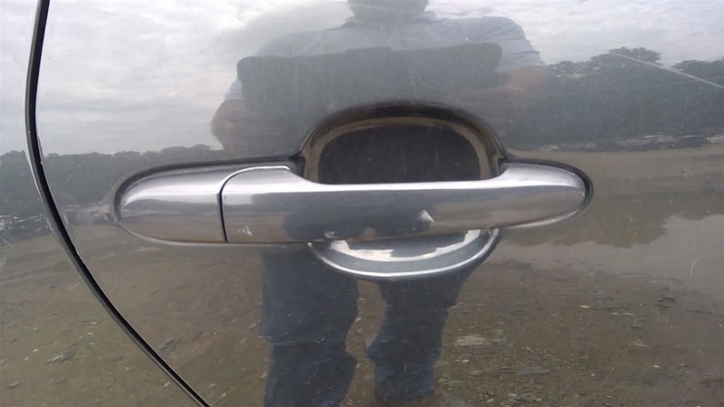 Passenger Door Handle Exterior Front VIN W 4th Digit Fits 07-16 IMPALA 727408