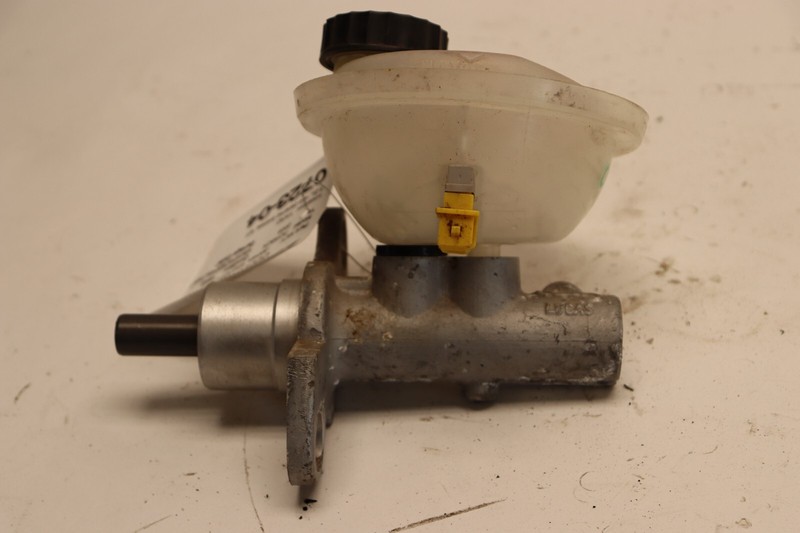 2005-2012 PORSCHE BOXSTER M/T 3.2L POWER MASTER CYLINDER W/ TANK OEM
