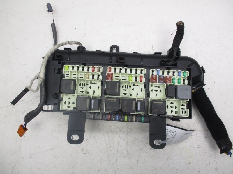 17-18 JAGUAR F-PACE ENGINE FUSE BOX PREMIUM 3.0L 6CYL AWD 1933