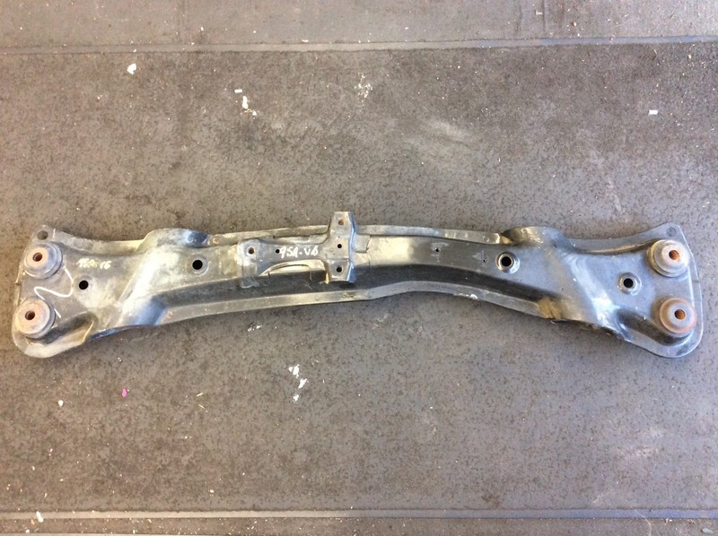 95 96 97 Accord V6 2.7L Front Cross Beam Radiator Cross Member Used OEM