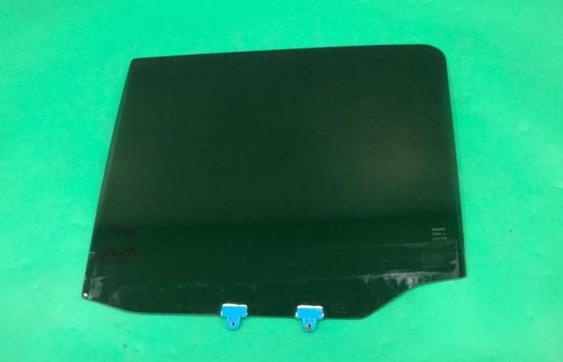 04-15 TITAN CREW CAB DRIVER LEFT REAR WINDOW DOOR GLASS OEM 3688-21