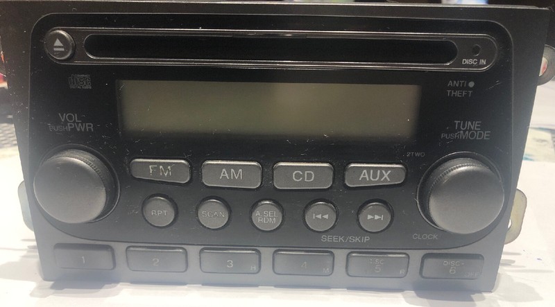 Honda Element CD Player Radio AUX Audio Control 39101-SCV-A31 OEM 2008 08