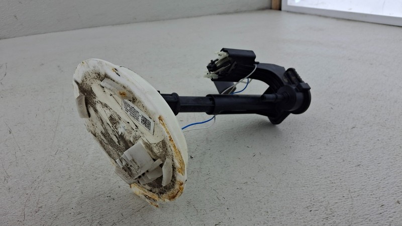 2014-2018 CADILLAC ATS FUEL PUMP SENDING UNIT OEM 13503470