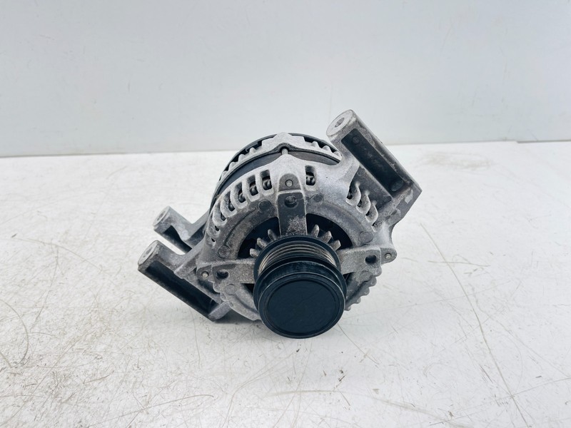 2018–2020 Buick Regal Alternator Generator OEM 13592811 Denso 60K