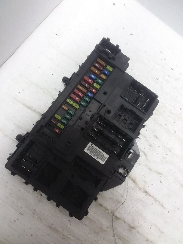 Multifunction Smart Junction Box Thru 02/08/18 Fits 18 MKC JJ7T-15604-ADC