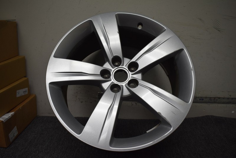 2018-2020 LAND ROVER VELAR 8.5X19 WHEEL RIM FACTORY OEM