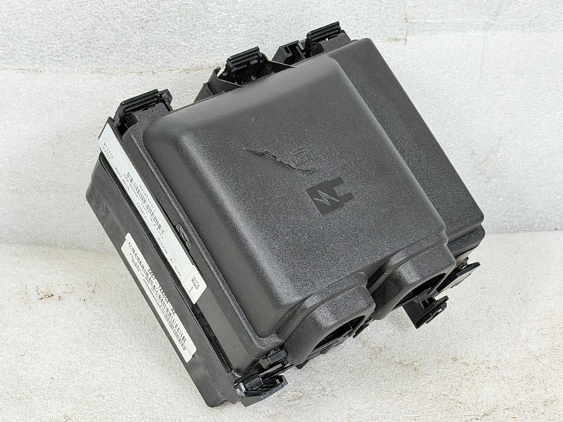 2021-2025 FORD BRONCO SPORT ENGINE BATTERY FUSE RELAY BOX OEM JX6T14A094AE 16228