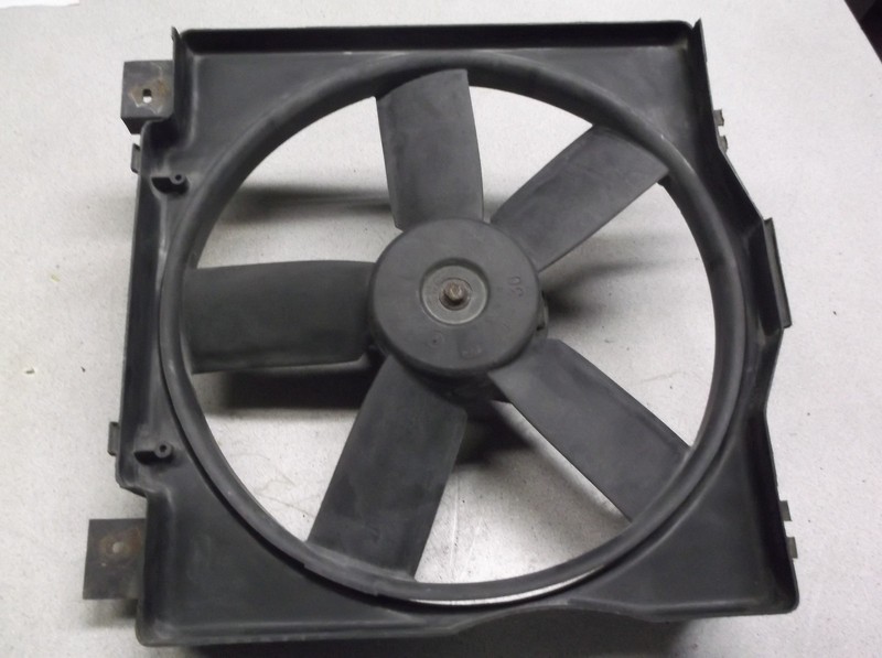 1989 Buick Park Avenue Fan Motor and Blade Assembly 22088370 *FREE SHIPPING*