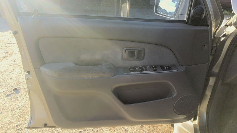 Front Door Trim Panel TOYOTA 4RUNNER Left 02 01 00 99 98 97 96