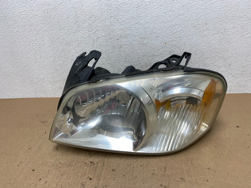 2005 - 2006 Mazda Tribute Left Driver LH Halogen Headlight Oem AE6135 DW