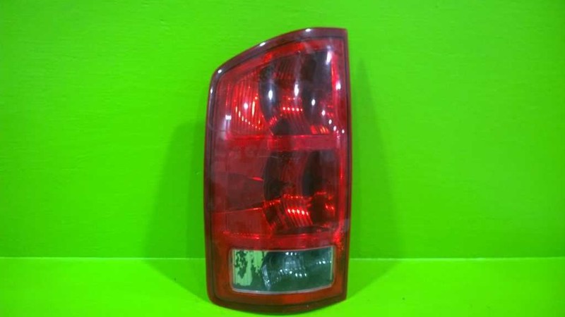 02 03 04 05 06 DODGE RAM 1500 DRIVER LEFT DRIVER TAILLIGHT LAMP OEM 2576-19