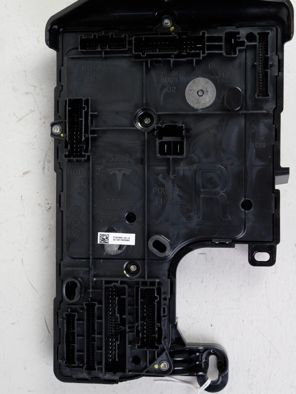 2017-2023 Tesla Model Y 3 RWD FRONT RIGHT PASSENGER BODY COMFORT CONTROL OEM 18K