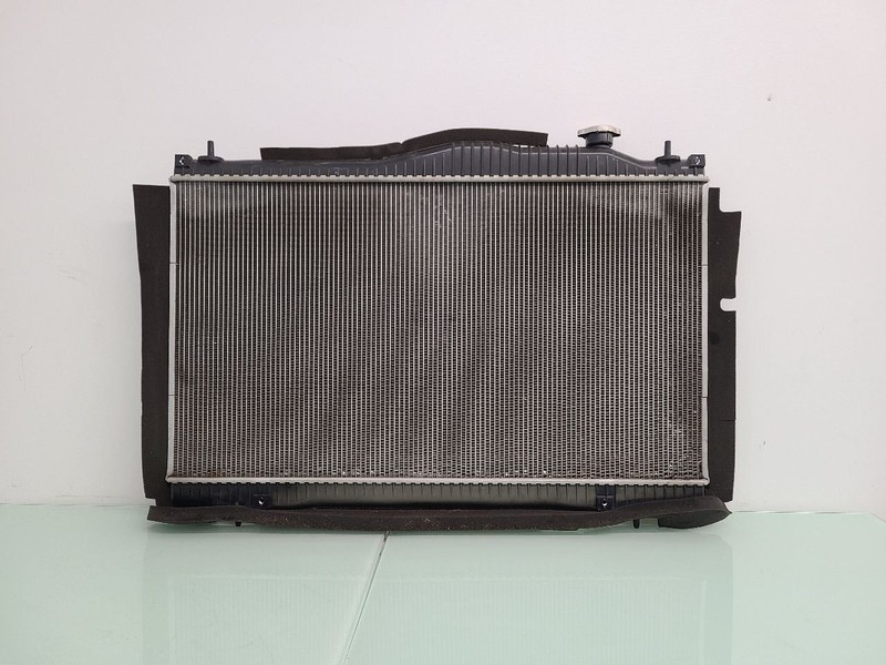 WRX 2024 Radiator 587041