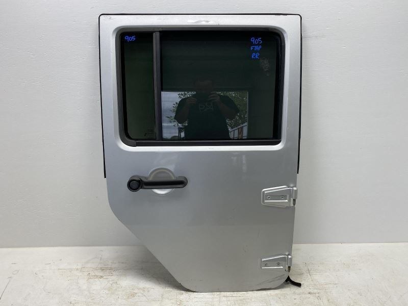 Right Passenger Side Rear Door Fits 2007-2010 Jeep Wrangler 1537 *NO SHIPPING*