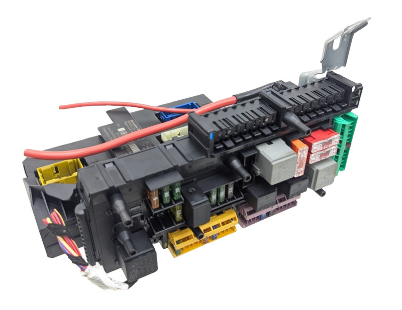 08-09 Mercedes W204 C300 C350 Rear SAM Module Relay Fuse Box 2045457001