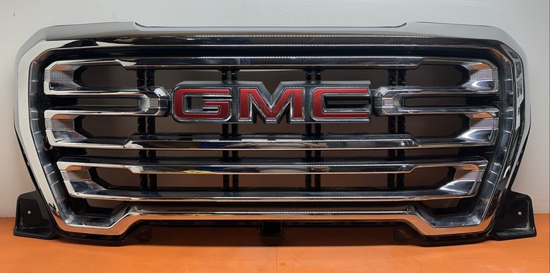 84508284 | 2019 2020 2021 2022 GMC Sierra 1500 OEM Chrome Grille W/O Camera