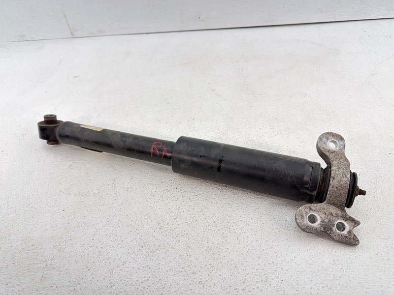 2016-2025 CHEVROLET MALIBU FWD REAR PASSENGER SIDE SHOCK ABSORBER STRUT OEM