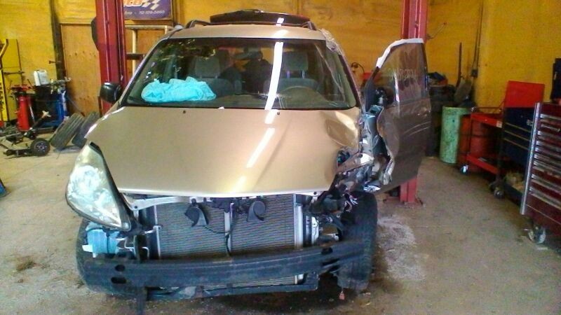 Passenger Right Headlight Halogen Fits 06-10 SIENNA 102460
