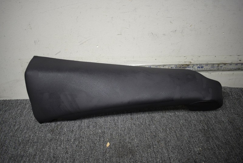 BMW X5 RIGHT SIDE INTERIOR ARM REST FACTORY OEM