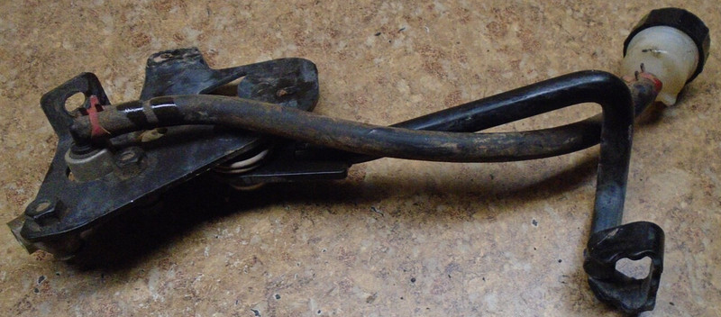 2002 Polaris Magnum 325 4X4 ATV Rear Back Brake Lever Foot Pedal Master Cylinder