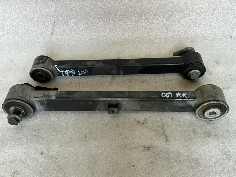 2013-2018 Dodge Ram 2500 4WD Passenger Rear Upper & Lower Control Arm (PAIR) OEM