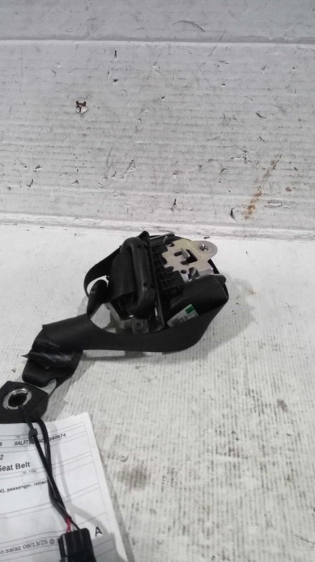 2013 Land Rover LR2 Black Seat Belt OEM LR050782 4DR 185k Miles
