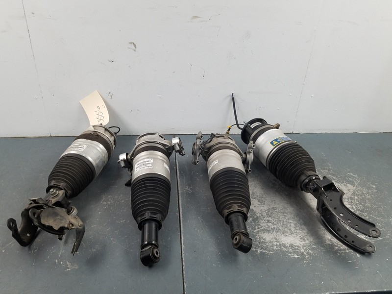 2015 16 17 18 Porsche Cayenne Turbo Air Ride Shock Struts - Damage #0886 L1