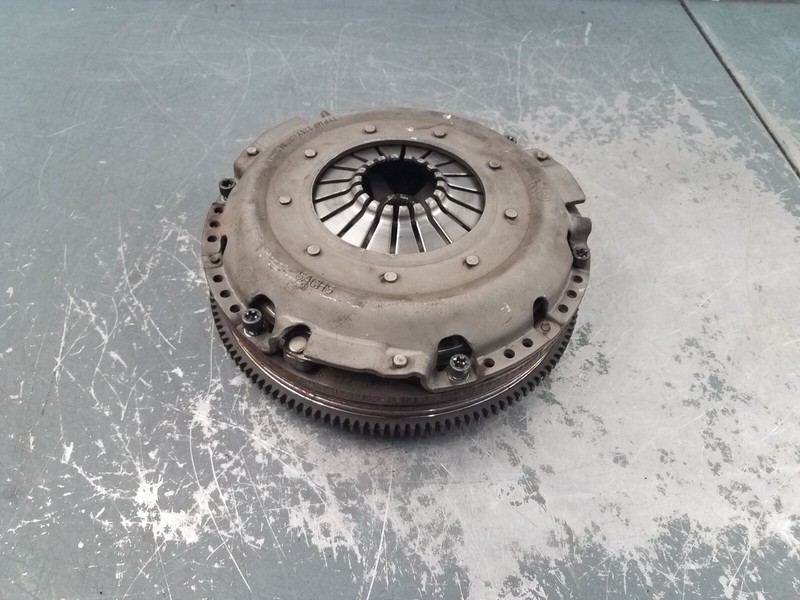 2006 Porsche Cayman S 987 OEM Clutch / Flywheel Assembly #4205 P1