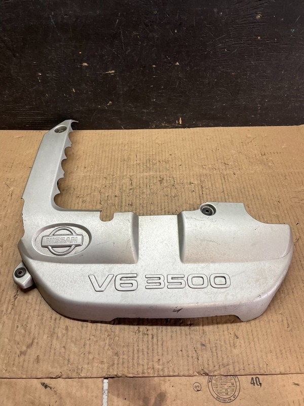 2001 to 2004 Nissan Pathfinder Engine Cover Ornament M6079 DG
