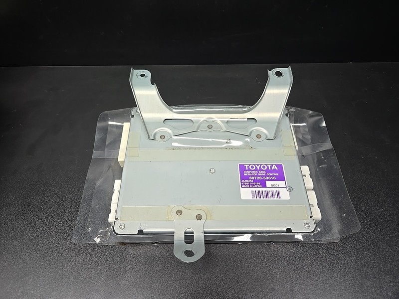 10-15 LEXUS IS250 IS350 CONVERTIBLE TOP ROOF CONTROL MODULE 89720-53010 OEM