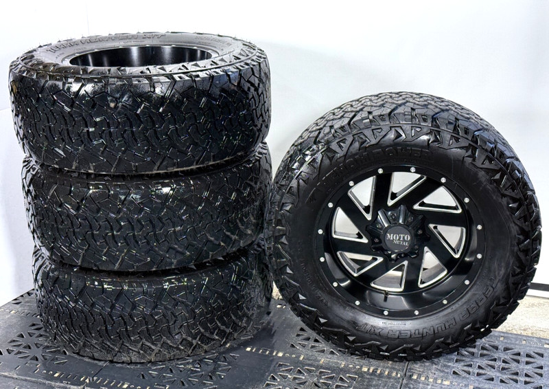 ✅ MOTO METAL M0988 20" GLOSS BLACK WHEEL SET of 4 37x13.5 R20 RIM + TIRE VENOM