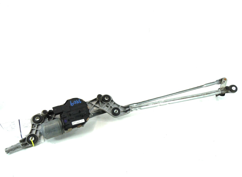 11-18 Porsche Cayenne Front Windshield Wiper Transmission Linkage W/ Motor OEM