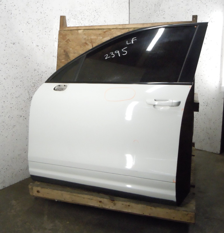 11-18 Porsche Cayenne Front Door Assembly Driver Left Electric OEM *REPAINTED*