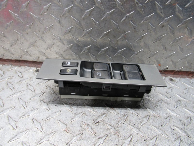2006 NISSAN PATHFINDER LEFT DRIVER FRONT DRIVER'S LOCK AND WINDOW SWITCH