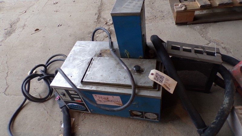Nordson HM1V Hot Melt Glue Applicator R109062 Air HMIV Pump