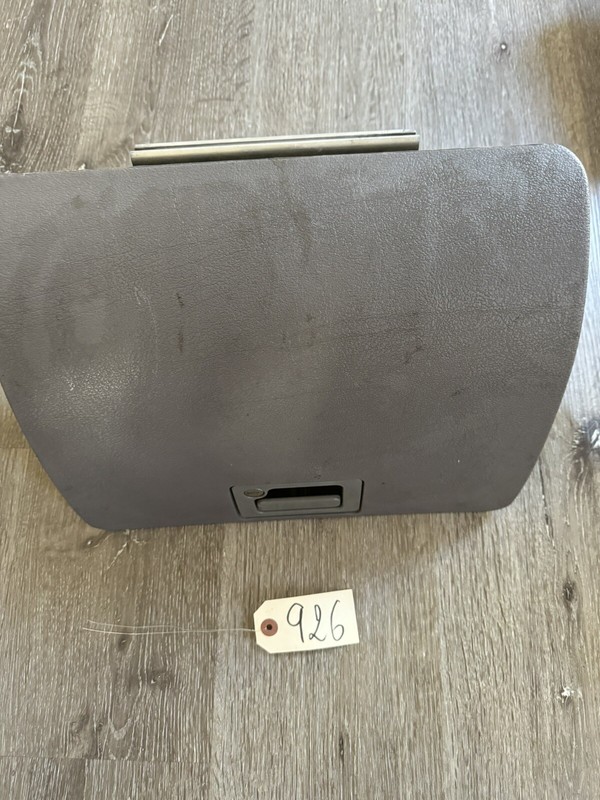 PETERBILT GLOVEBOX ASSEMBLY - P/N: P53-6086