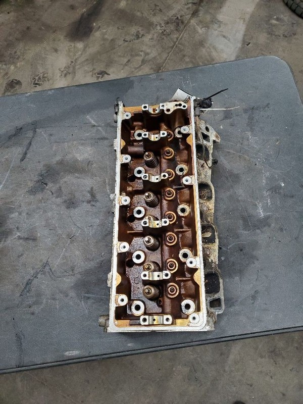 Driver Cylinder Head Flex Fuel Vehicle Ffv Fits 06-11 CROWN VICTORIA 305311