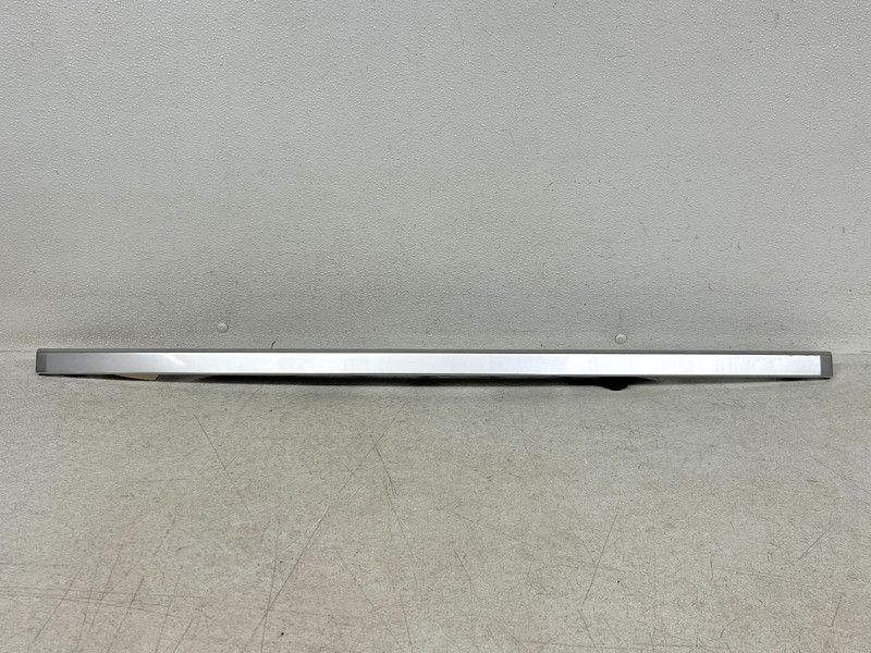 ⭐2012-2019 RANGE ROVER EVOQUE REAR TRUNK LICENSE PLATE LIGHT HANDLE TRIM LOT2704