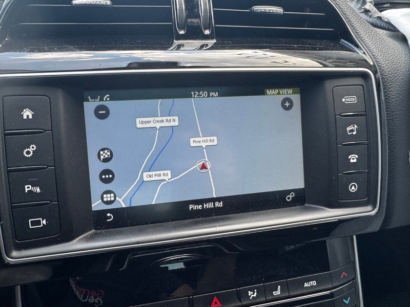17-19 JAGUAR X760 XE NAVIGATION INFORMATION 8" DISPLAY SCREEN OEM 090324B