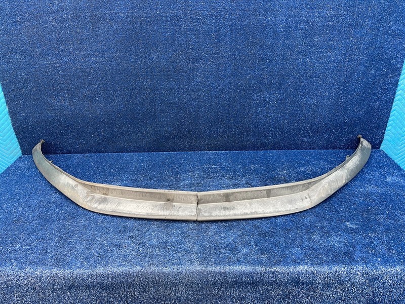 2016-2019 Buick Cascada Front Lower Bumper Spoiler Trim OEM 13369018 13369017