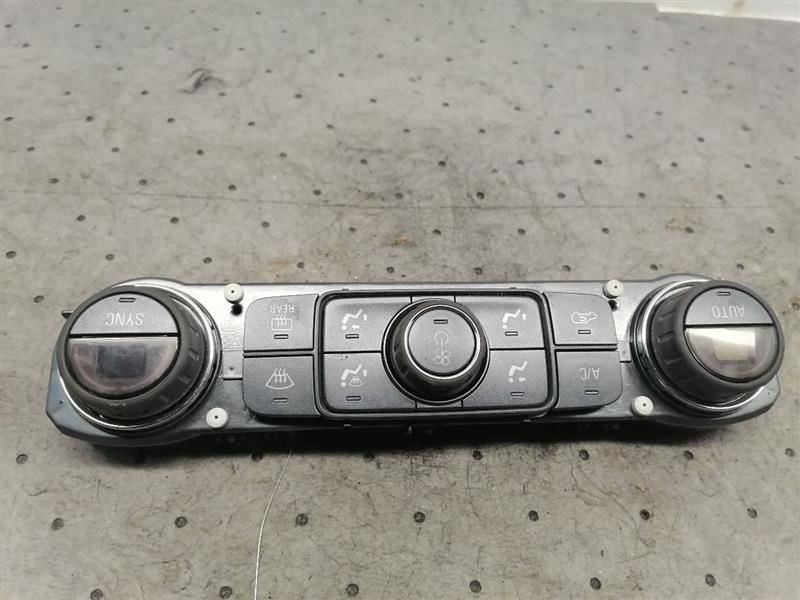 Temperature Control Classic Style Fits 18-19 SIERRA 1500 PICKUP 1313832
